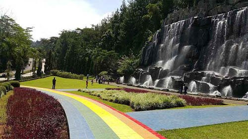 Nuansa-Alam-Dago-Pakar-yang-eksotik