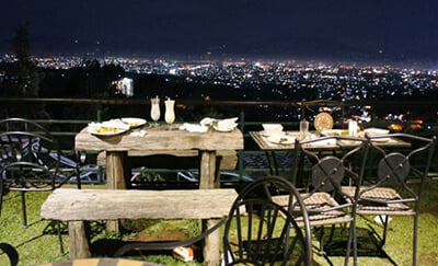 Puncak-Ciumbuleuit-(Punclut)