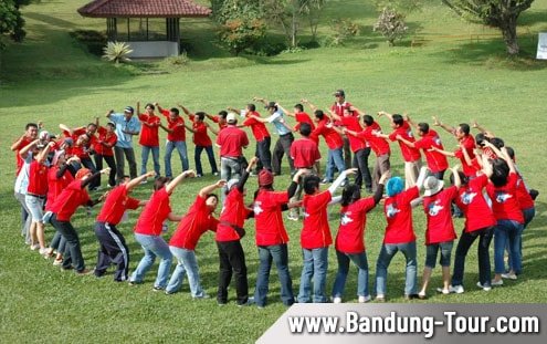 Family Gathering dan Outbound Program 1 Day